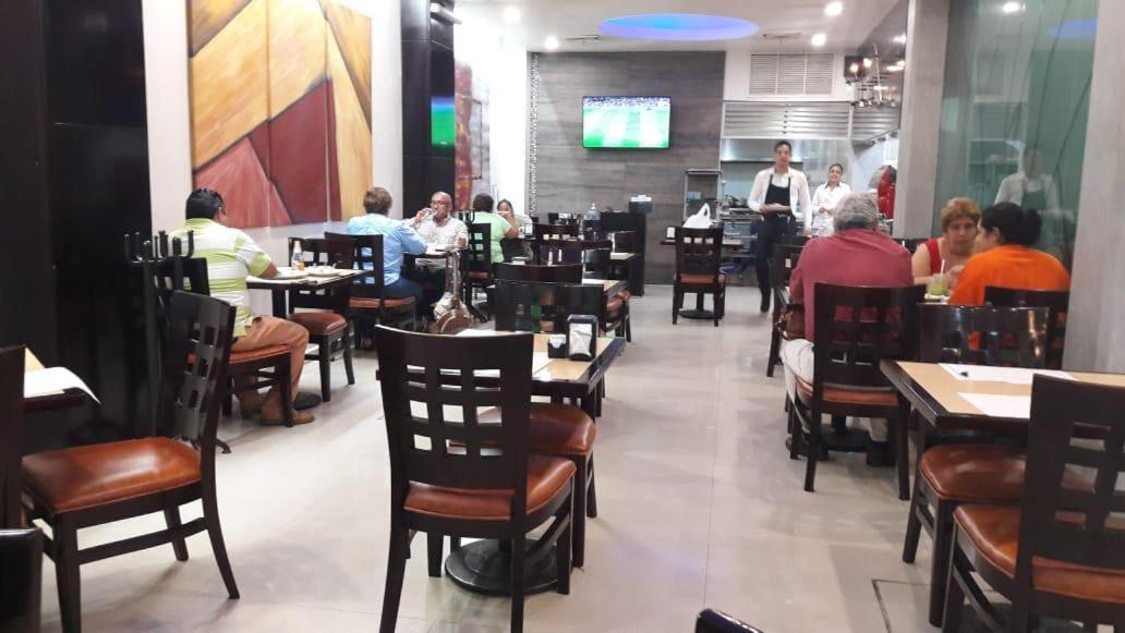 Hotel Alcazar Poza Rica 외부 사진