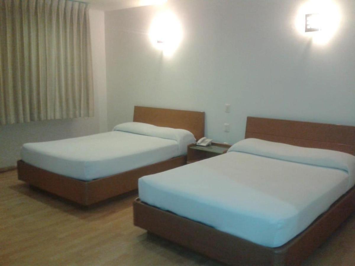 Hotel Alcazar Poza Rica 외부 사진